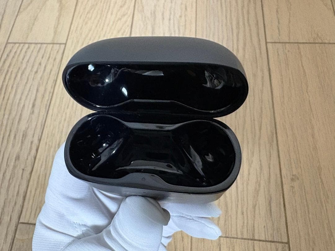 Bose QC Ultra イヤホン＋ワイヤレス充電ケースカバー【美品】