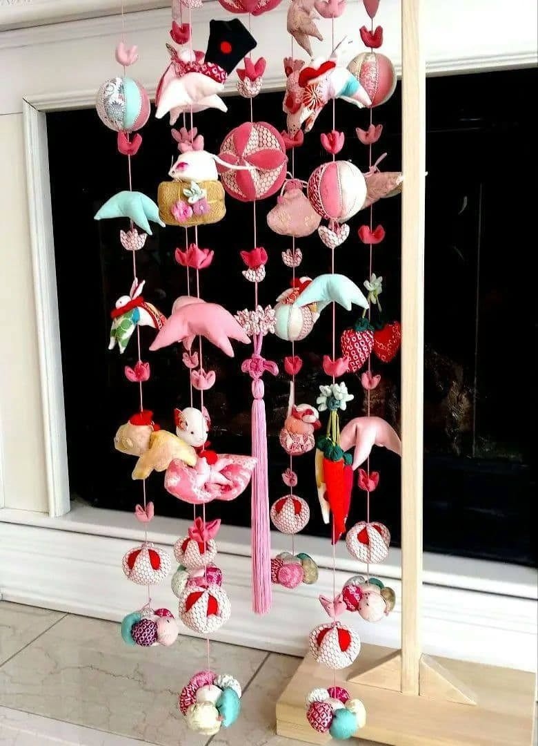 吊るし飾り　　台高さ　130センチ　 ２個掛け用　ハンドメイド