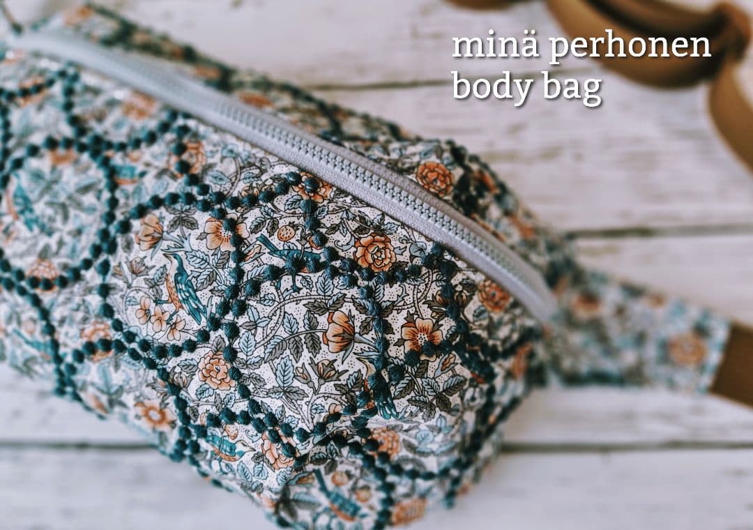 【数量限定】ミナペルホネン 伊勢丹限定 タンバリン+strawberrytree