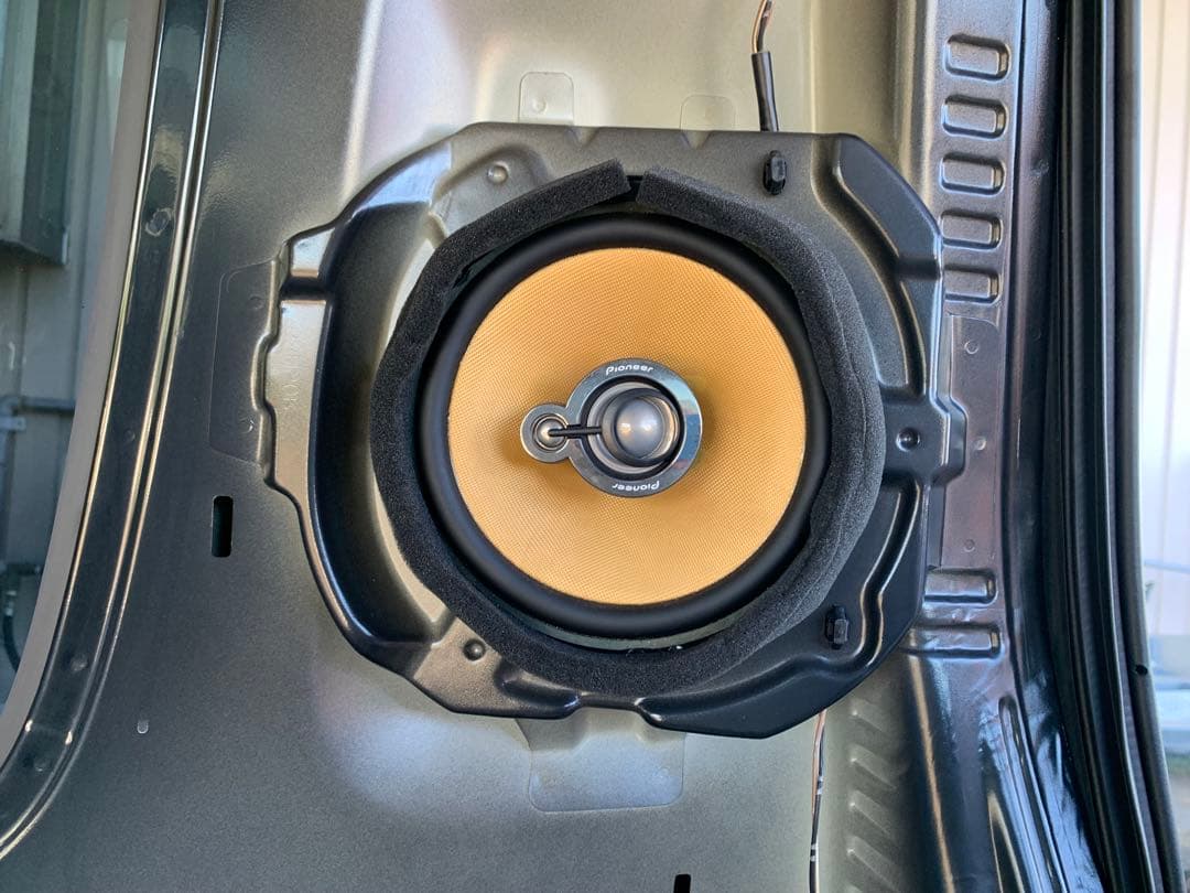 スピーカー　ＤＡ６４Ｗ　エブリィワゴン　カロッツェリア