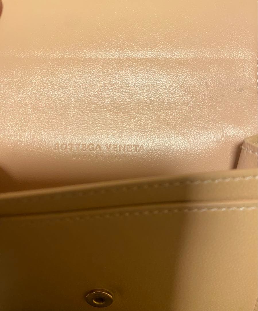 ボッテガヴェネタ　名刺入れ