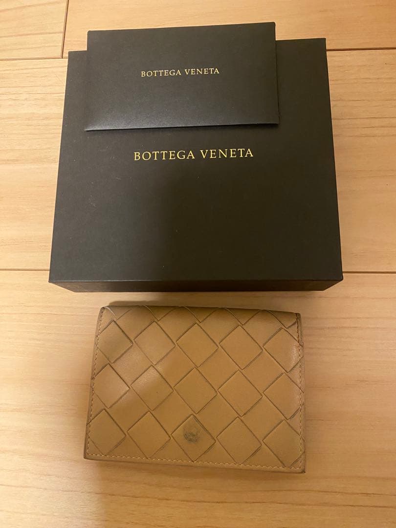ボッテガヴェネタ　名刺入れ
