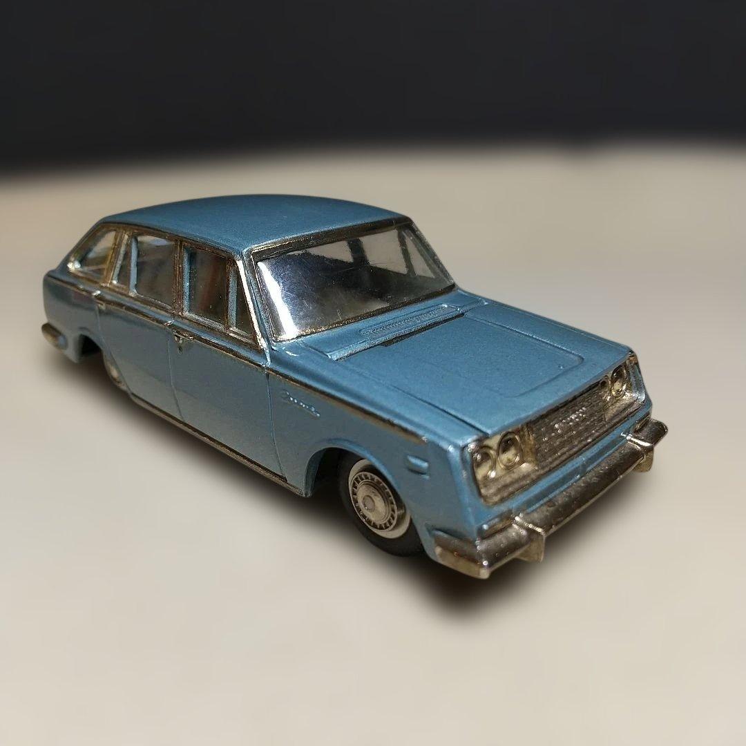 ダイヤペット　トヨペット・コロナ・５ドアセダン