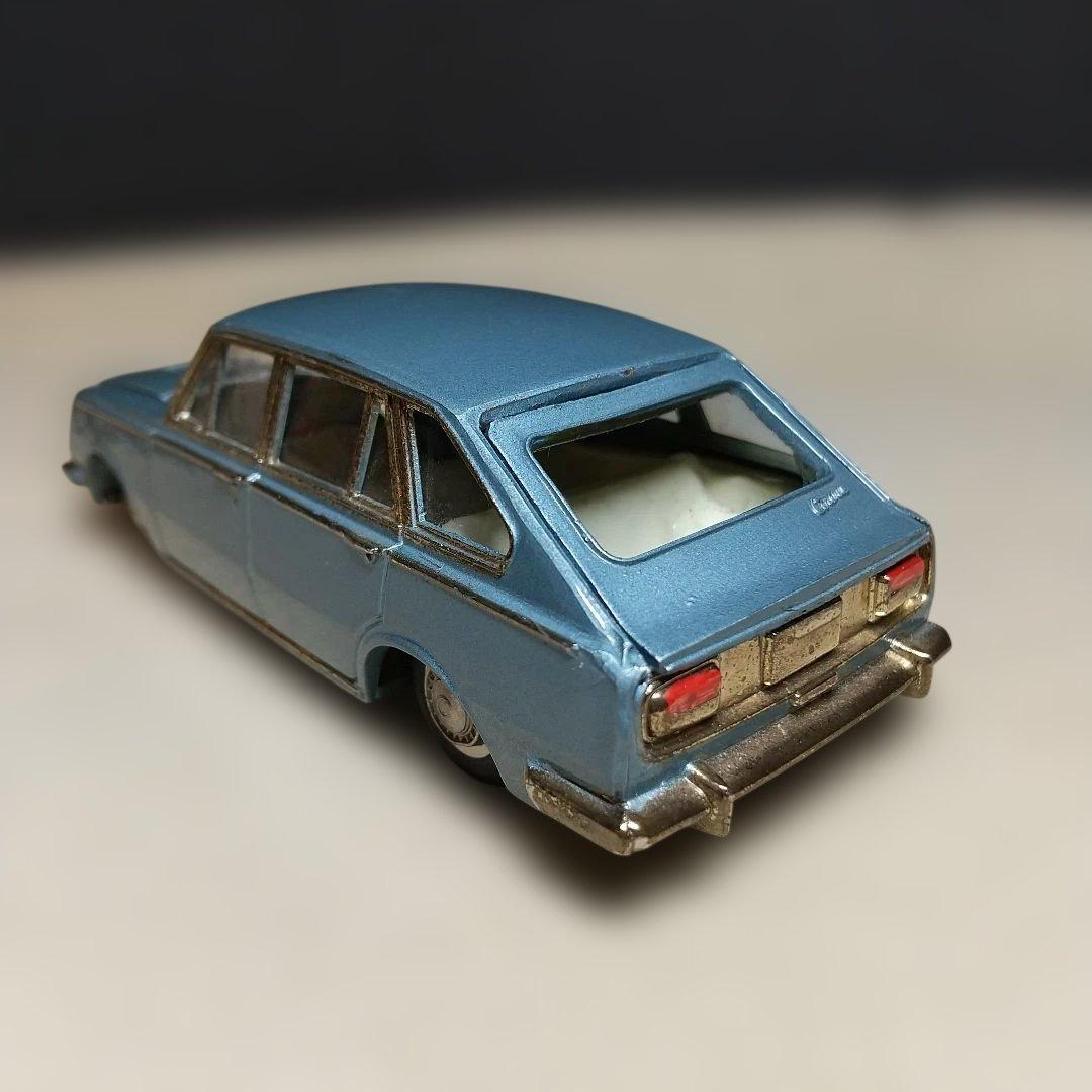 ダイヤペット　トヨペット・コロナ・５ドアセダン