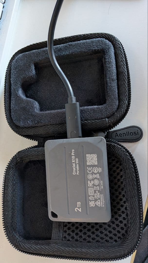 Crucial X10 pro 2TB 中古