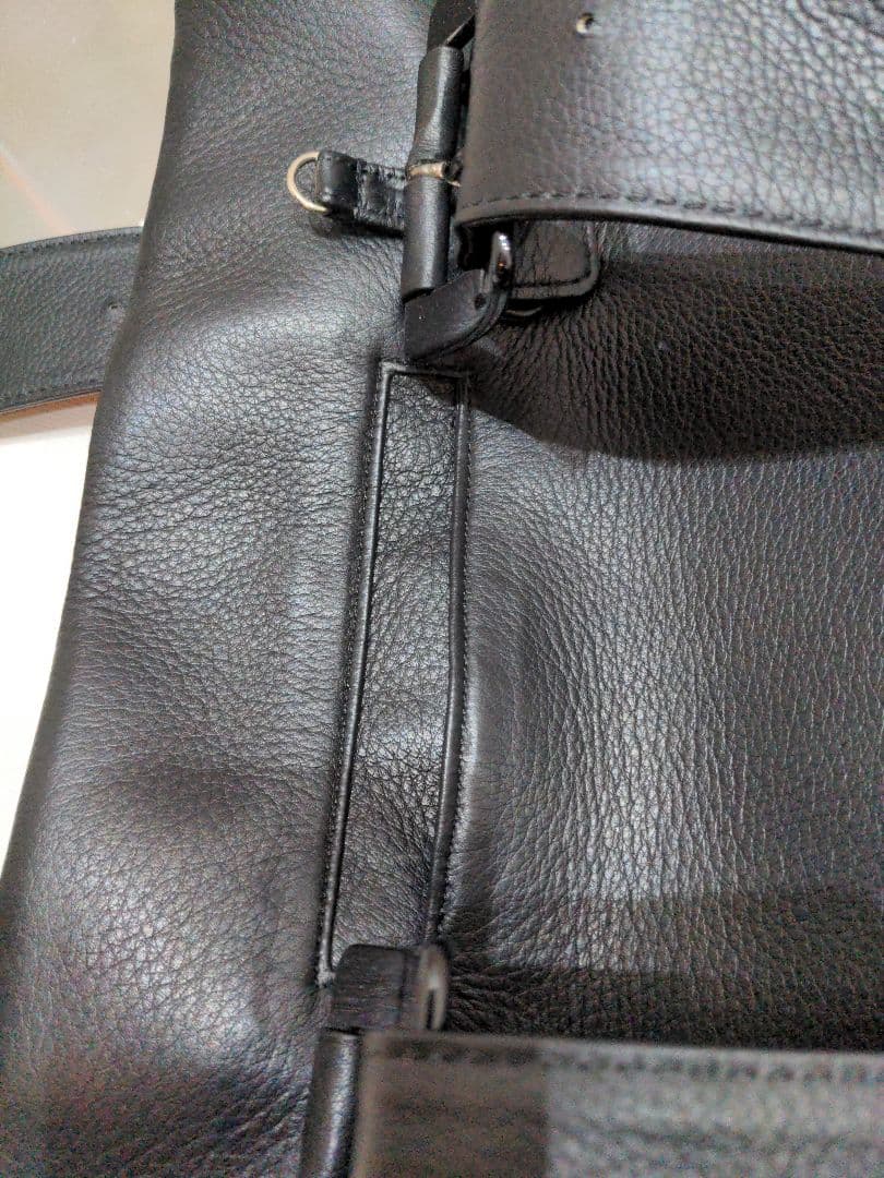 HOMMON PREMIUM　ホンモン プレミアム　博多革工房　ショルダーバッグ