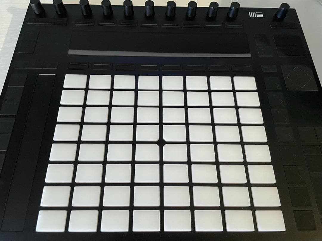 Ableton Push2 コントローラー