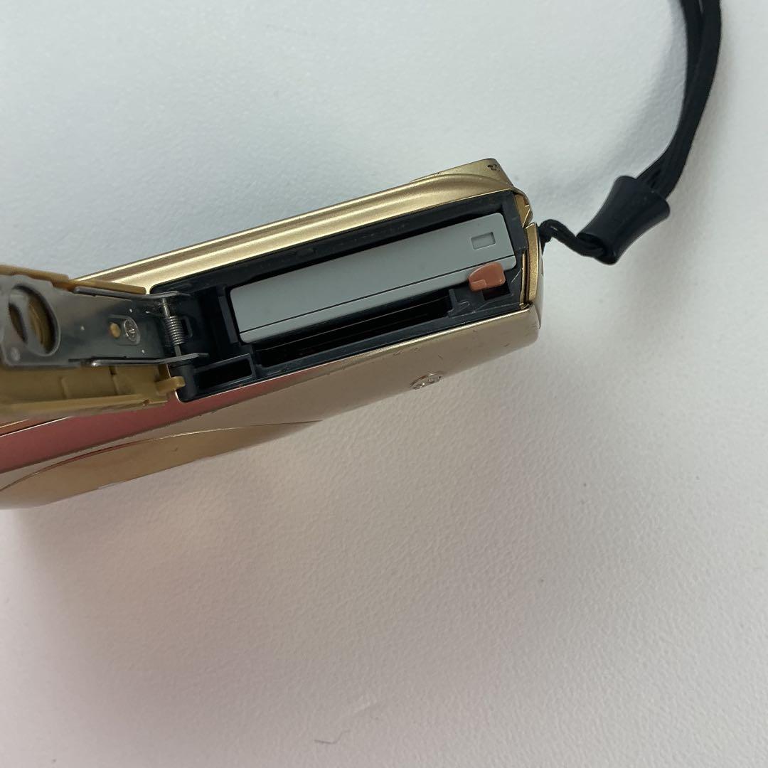 G6684 Canon IXY ゴールド デジタルカメラ