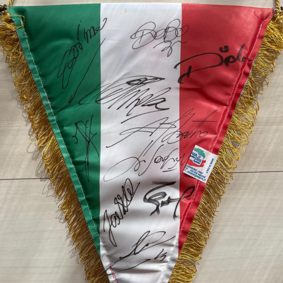 最終特価 ACミラン直筆サイン入り 超希少ペナント04/05 直筆サイン