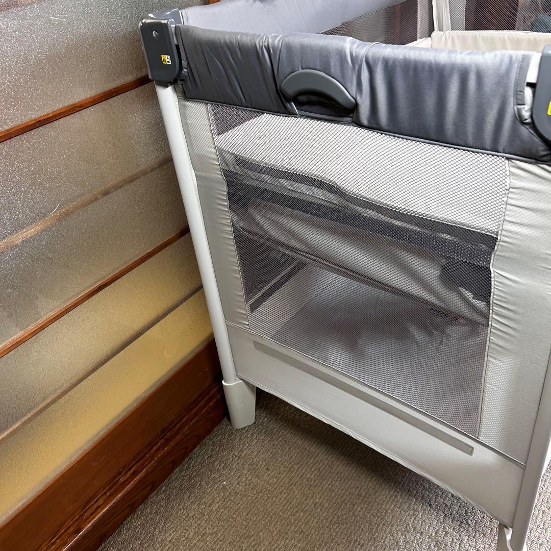 【24時間以内発送】アップリカ ベビーベッド ココネルエアー グレーベアー