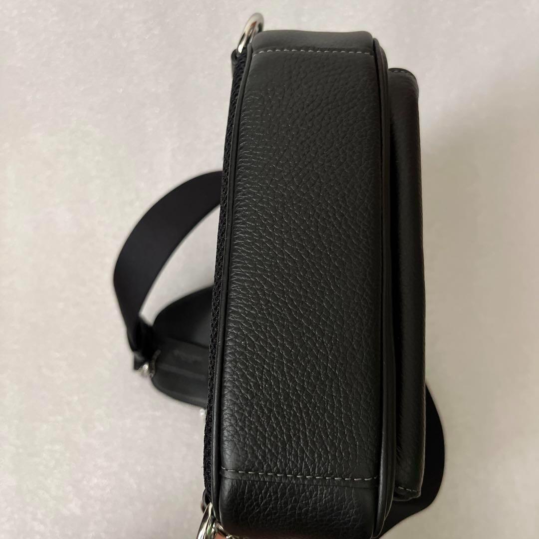 お値下げ【美品】COACH ボディバック　ショルダーバッグ　コーチ　レザー