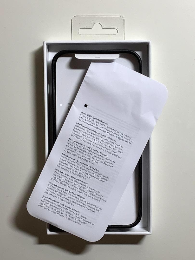 【新品】純正 iPhone 12 mini レザーケース・ブラック①