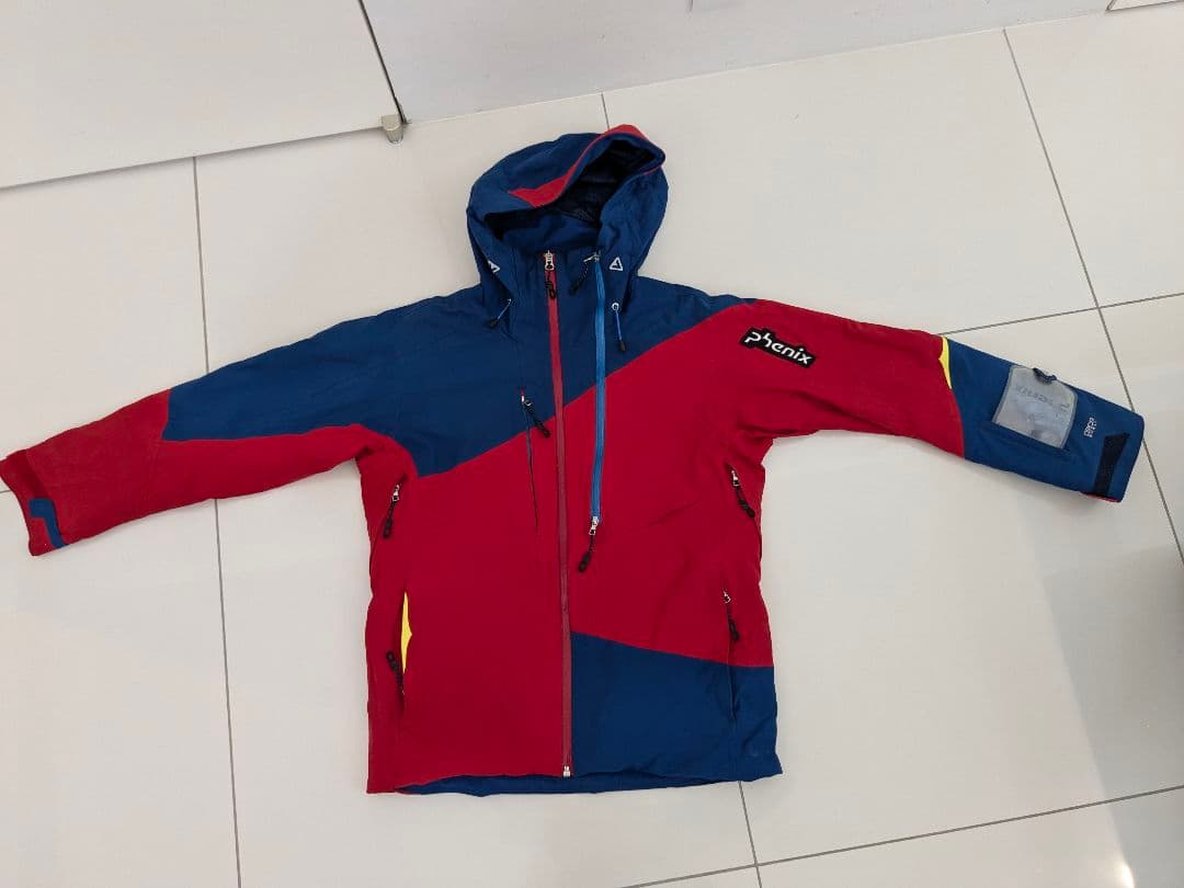 PHENIXフェニックス スキーウェア　上（XS）下（S）セット