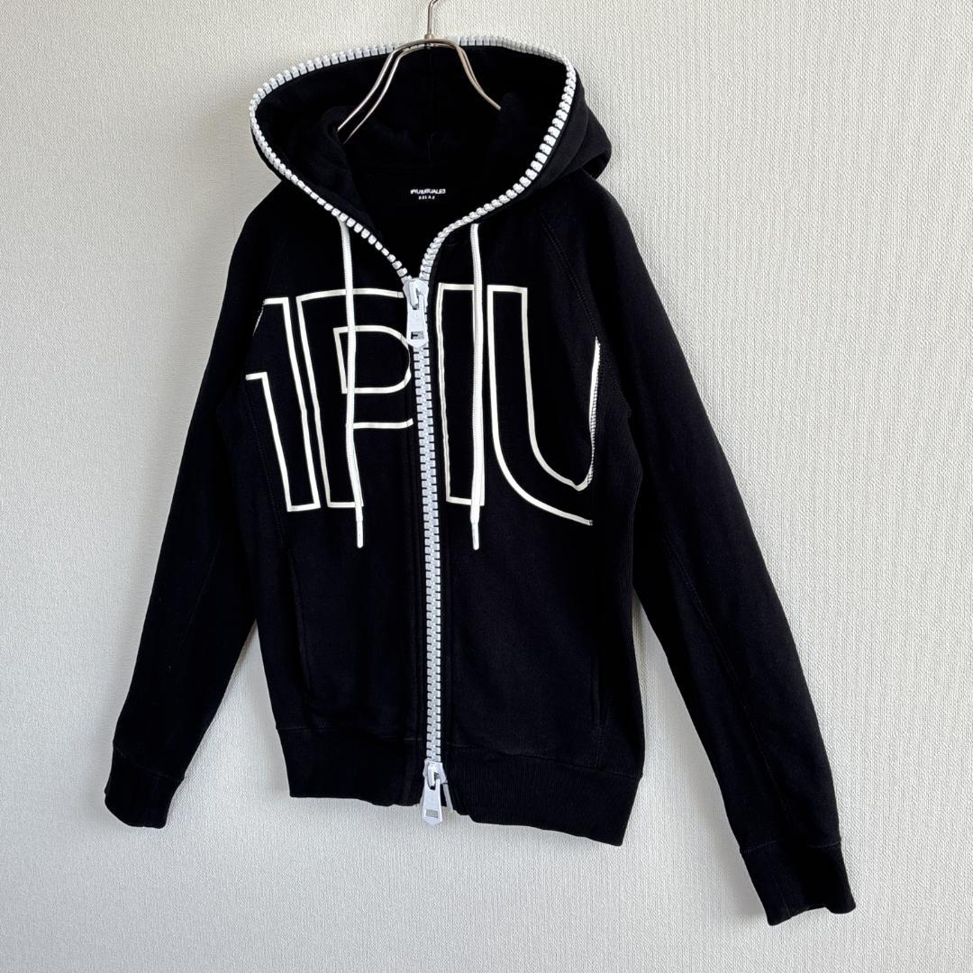 [aika]【超人気・美品】ウノ ピゥ/パーカー/ビッグファスナー