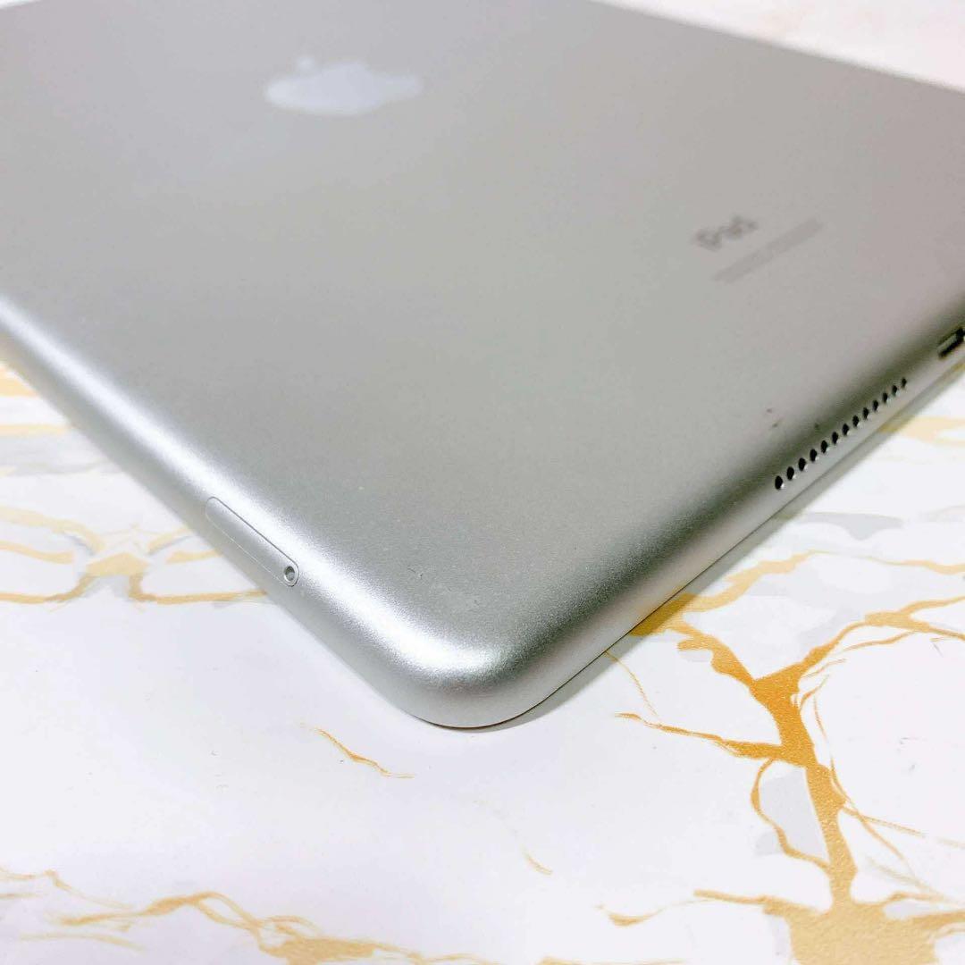 美品iPad 第8世代 セルラー 32GB BT92%