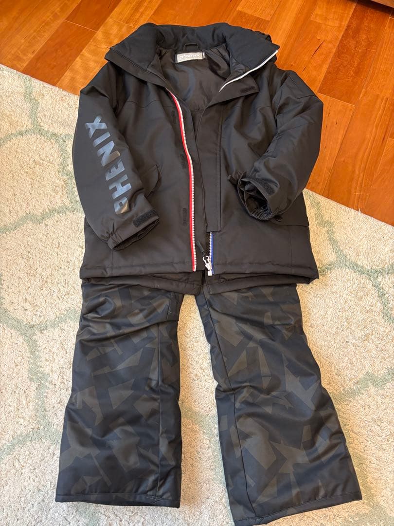 フェニックス　スキーウェア上下セット　140cm