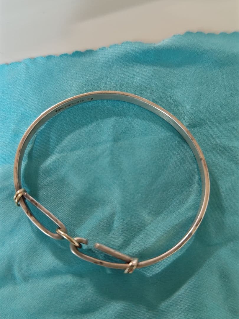 ティファニー　シルバーバングル