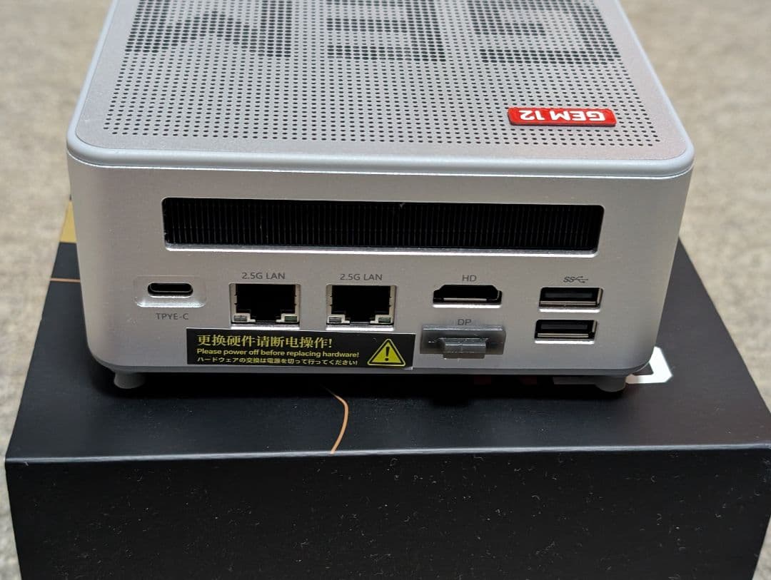 ミニPC AOOSTAR GEM12 Ryzen 6900HX/32GB/512GB