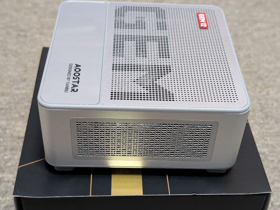 ミニPC AOOSTAR GEM12 Ryzen 6900HX/32GB/512GB