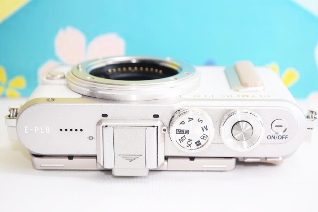 ❤️人気ホワイト❤️Wi-Fi &自撮り❤️OLYMPUS E-PL8