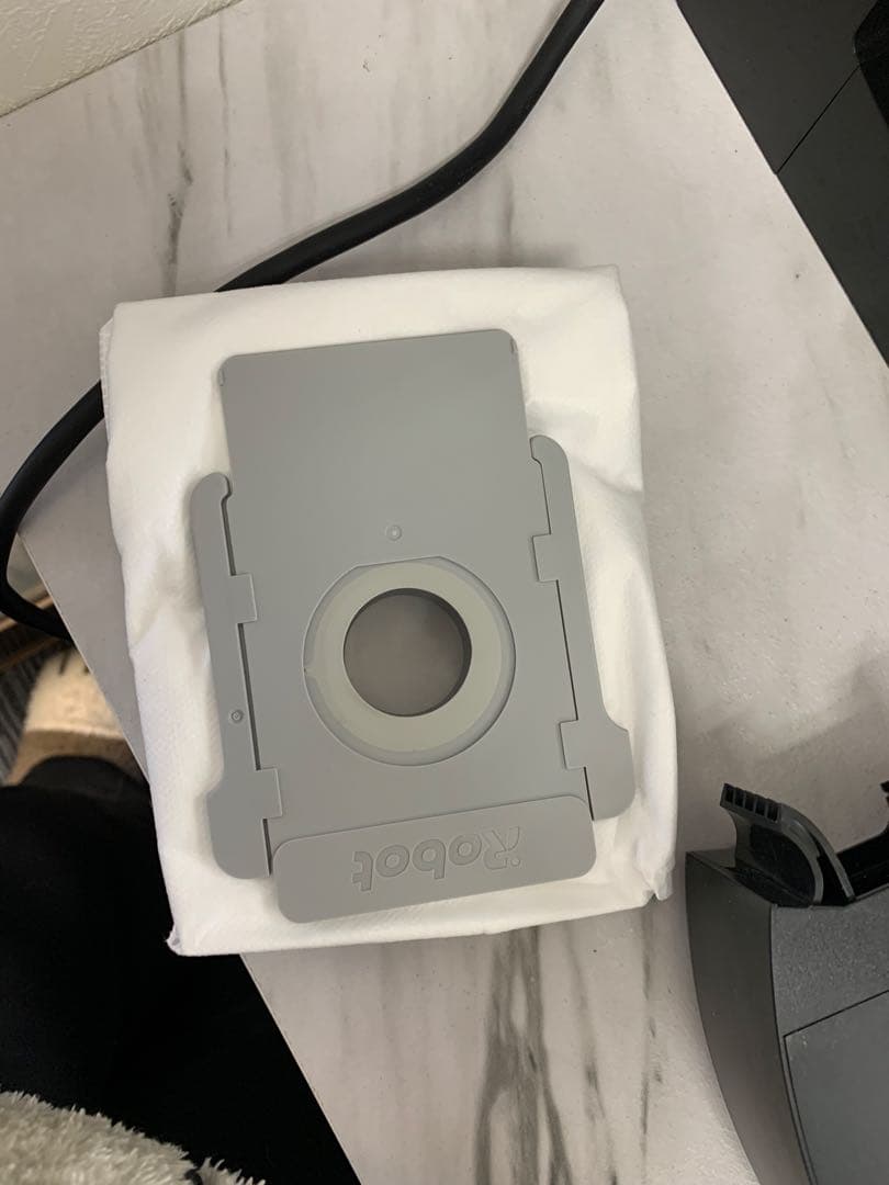 # アイロボット ルンバ iRobot Roomba i5+