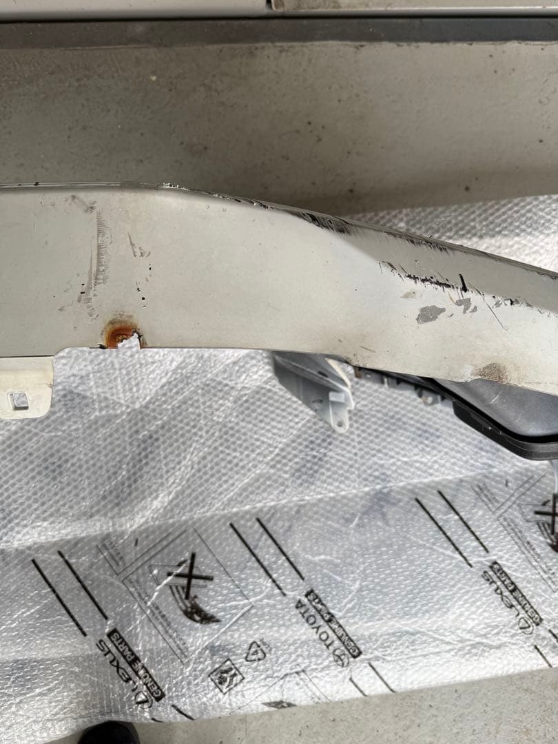 210クラウンアスリート前期　フロントバンパー