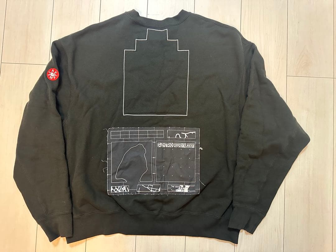 【CAV EMPT】トレーナー (TRAJECTORY CREW NECK)