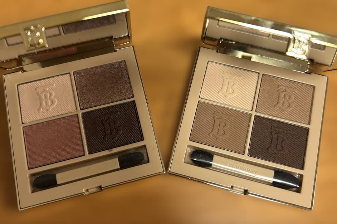 バーバリー　アイクアッド　アイシャドウ　02 ダスティキャラメル、05 ダスク