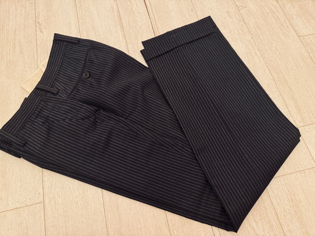 【イタリア製高級生地ゼニア】ポールスミス　スーツ　Sサイズ　オールシーズン用