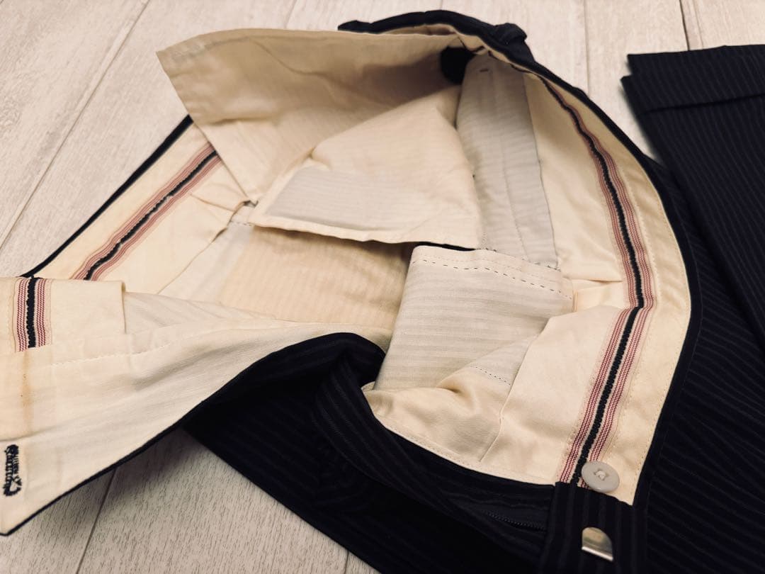 【イタリア製高級生地ゼニア】ポールスミス　スーツ　Sサイズ　オールシーズン用