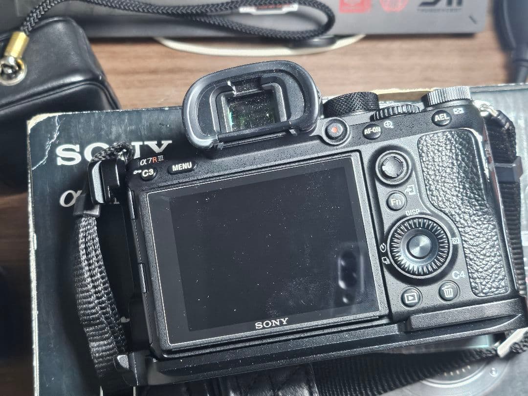SONY α7R III（ILCE-7RM3）ボディ 動作品
