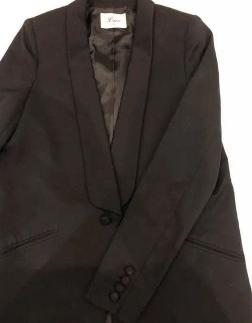 アパルトモンドゥーズィエムクラスのブラックタキシードジャケット