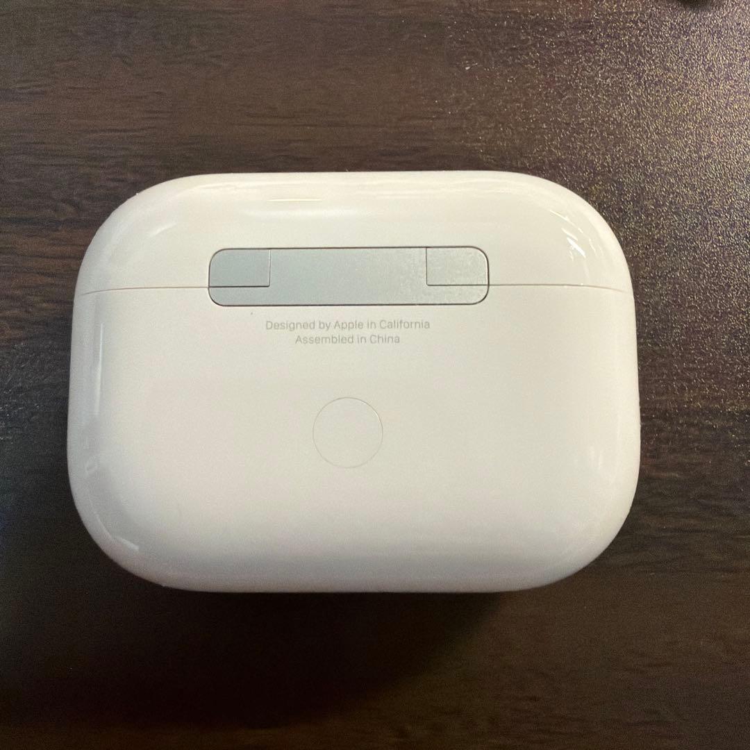 ★美品★ AirPods Pro第二世代（Lightning）