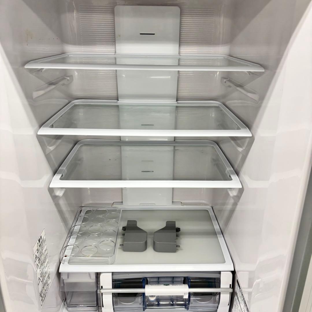 373 冷蔵庫　大型　右開き　人気　自動製氷機付　格安　保証込　300L強　美品