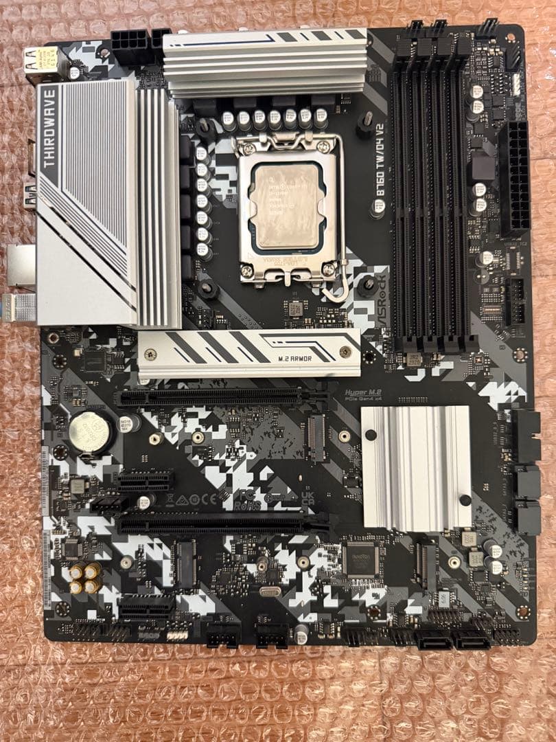 Intel Core i7-13700F&マザーボード