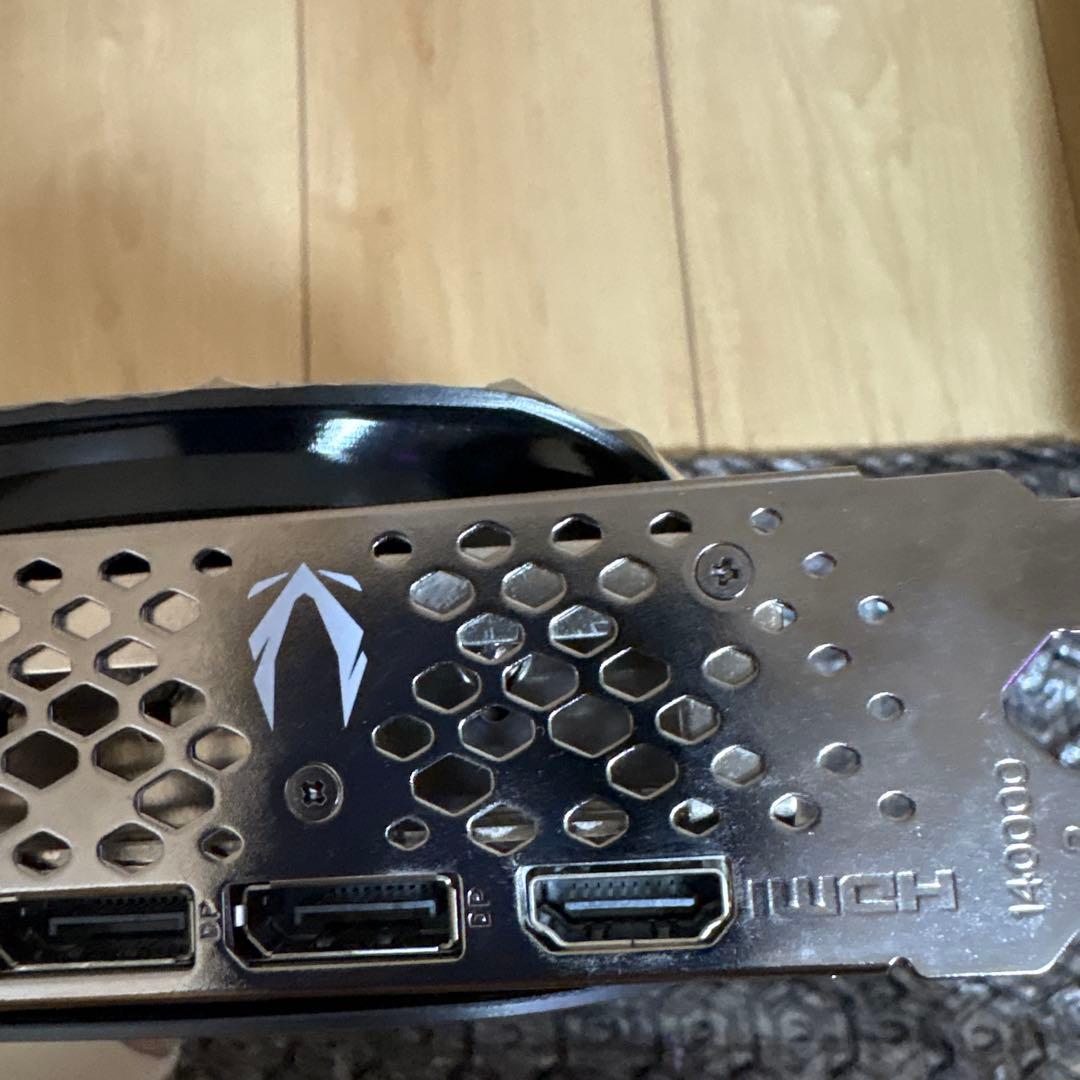 GeForce RTX4070TI スパイダーマンコラボモデル