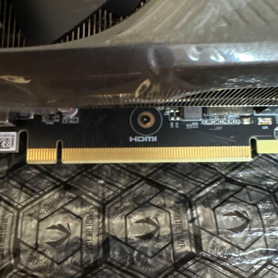 GeForce RTX4070TI スパイダーマンコラボモデル