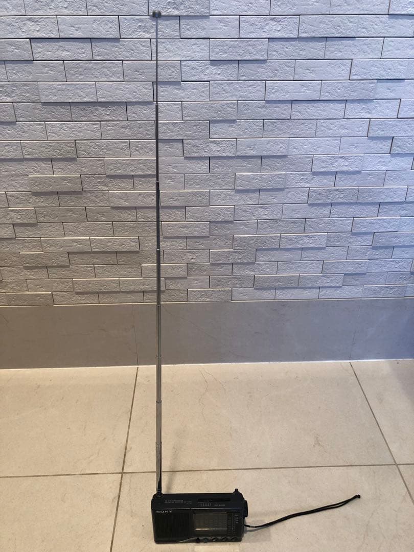 SONY ICF-SW22 ポケット短波ラジオ、ケース、専用アンテナ