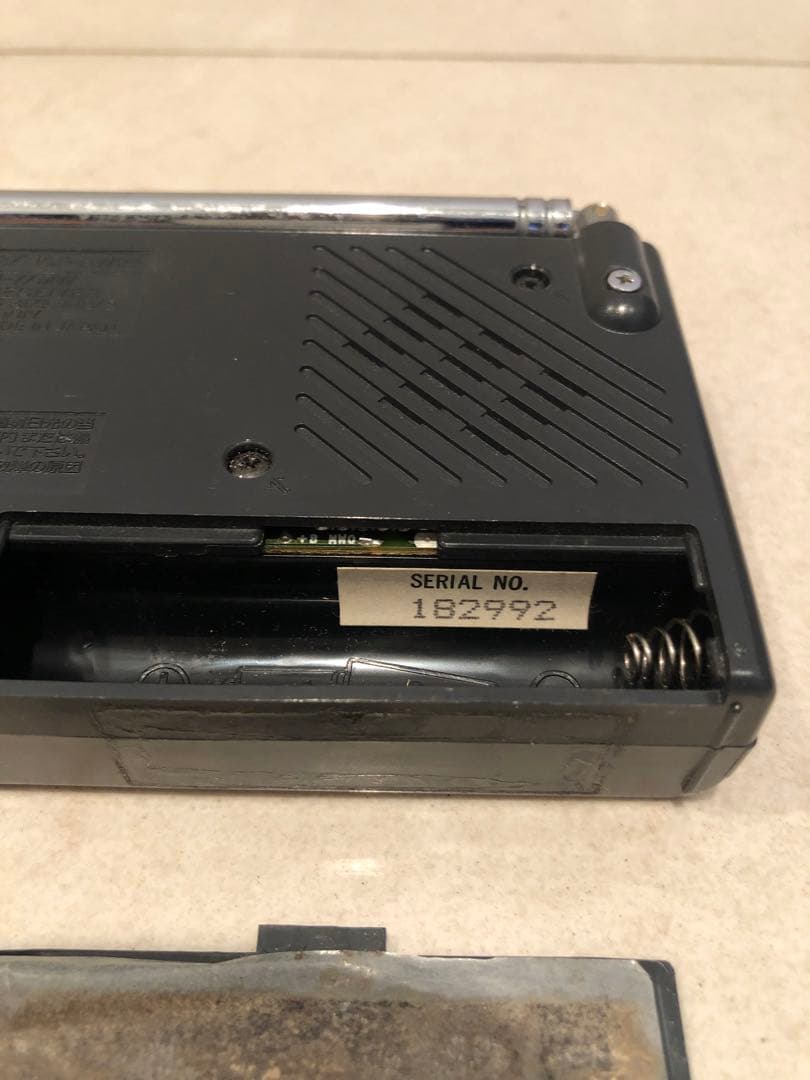 SONY ICF-SW22 ポケット短波ラジオ、ケース、専用アンテナ