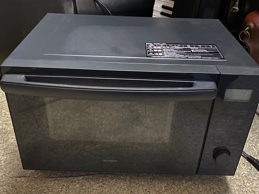 美品 2023年製アイリスオーヤマ オーブンレンジ MO-F1809ブラック