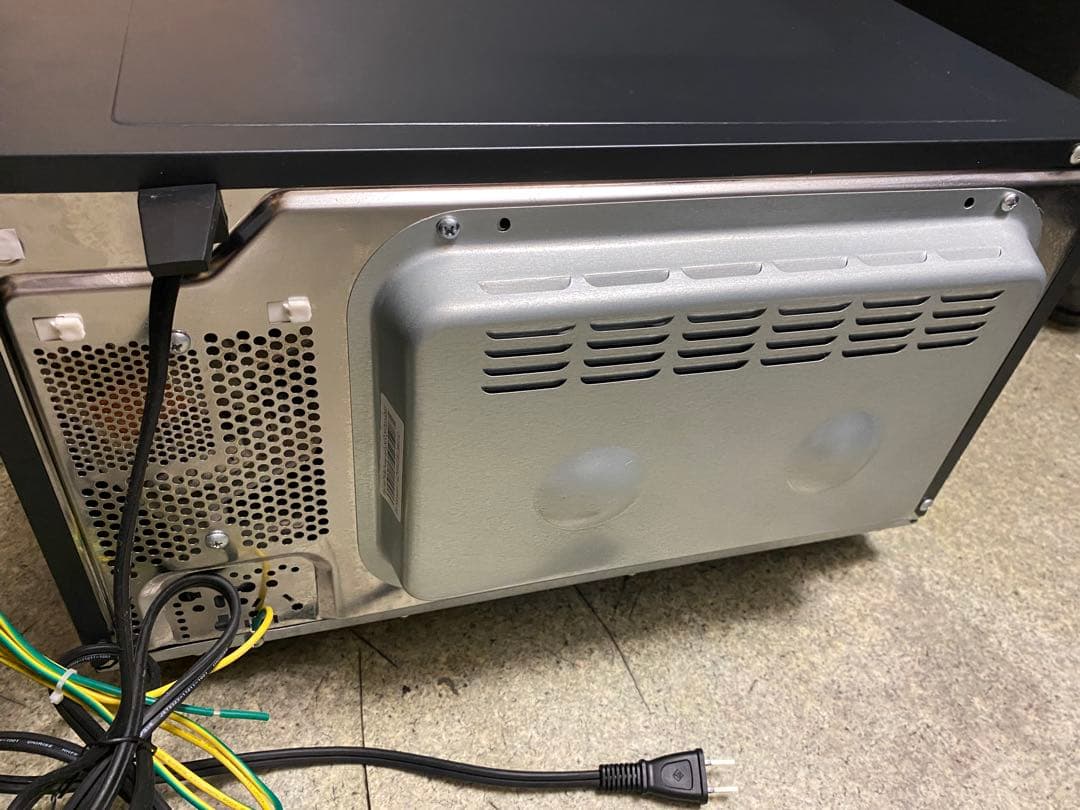 美品 2023年製アイリスオーヤマ オーブンレンジ MO-F1809ブラック