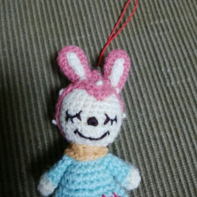 新品未使用品　編みぐるみストラップ２点