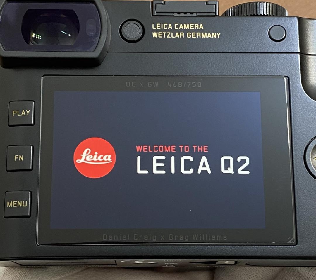 Q2 Daniel Craig x Greg Williams 付属品完備