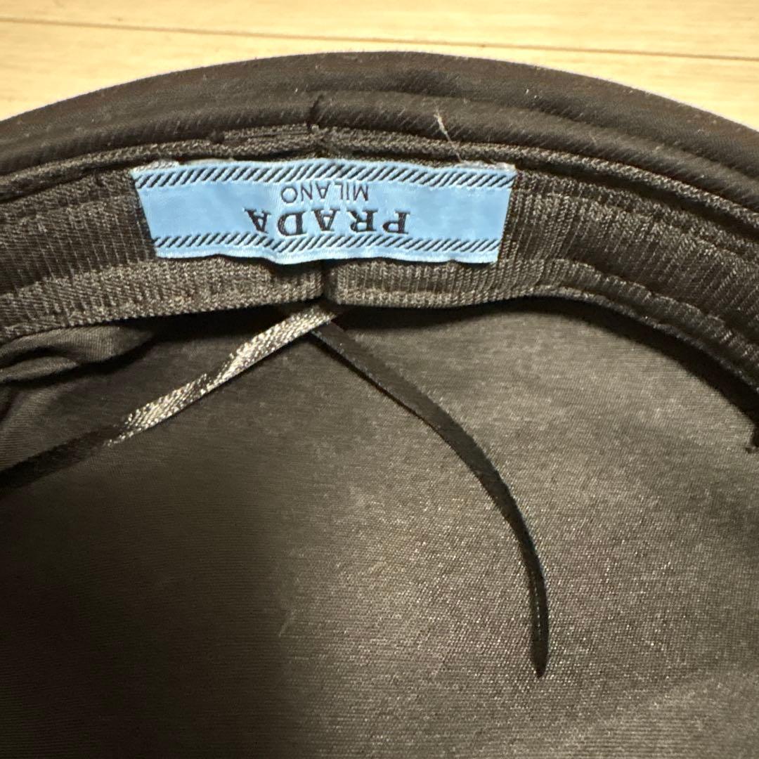 プラダ　ノベルティ　ベレー帽