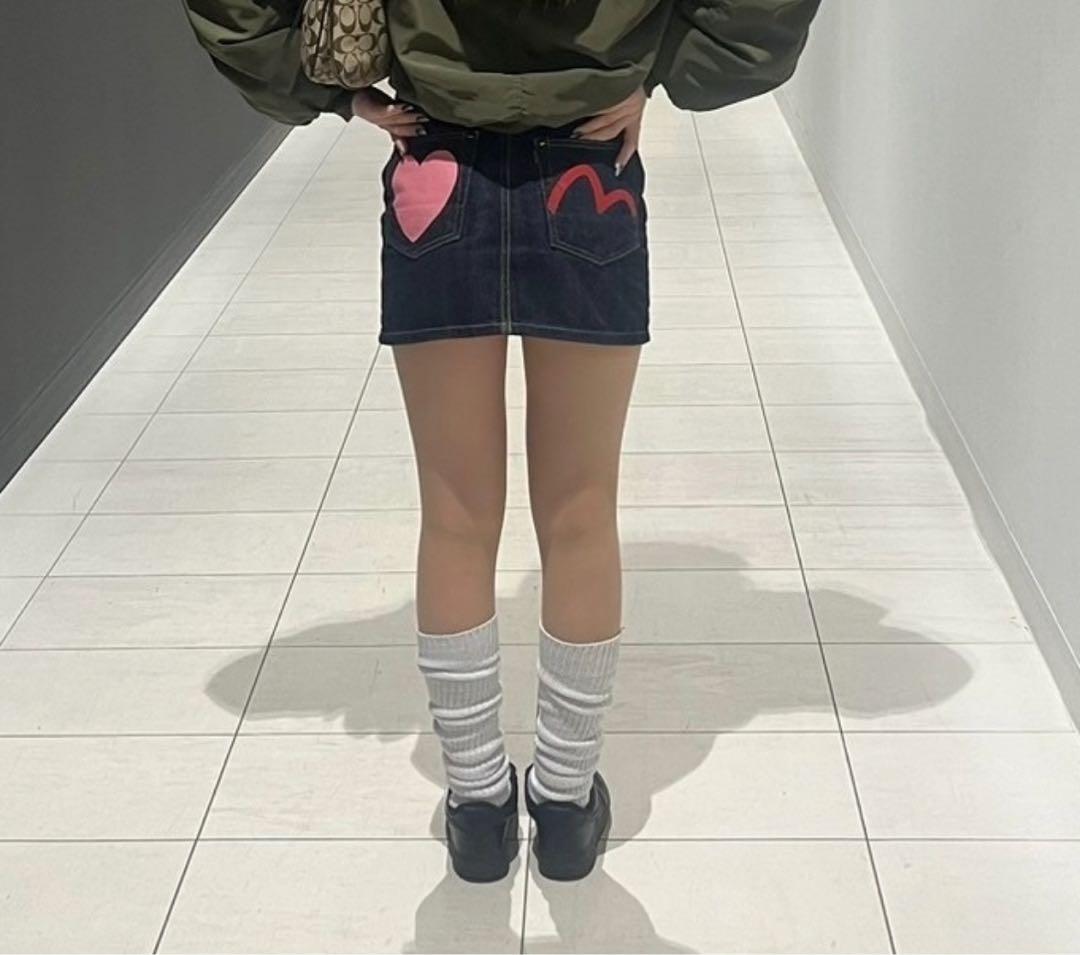 evisu ハート刺繍ミニスカート