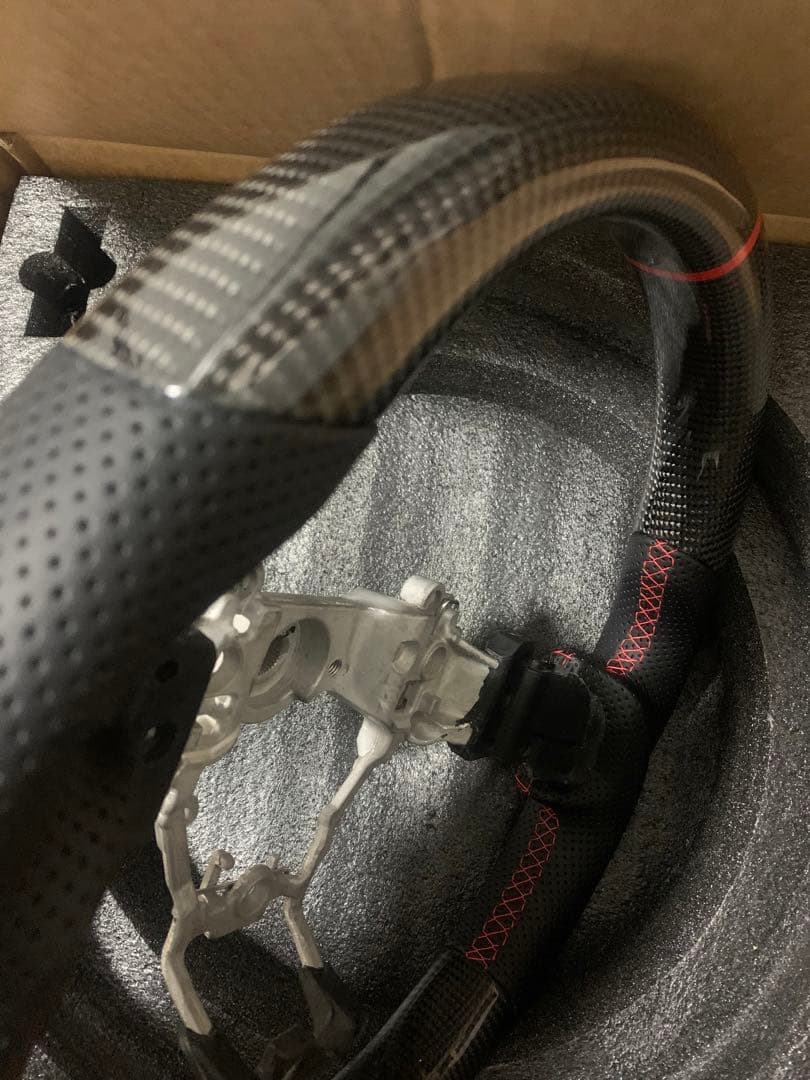 カーボンファイバー スポーツステアリングwrx sti