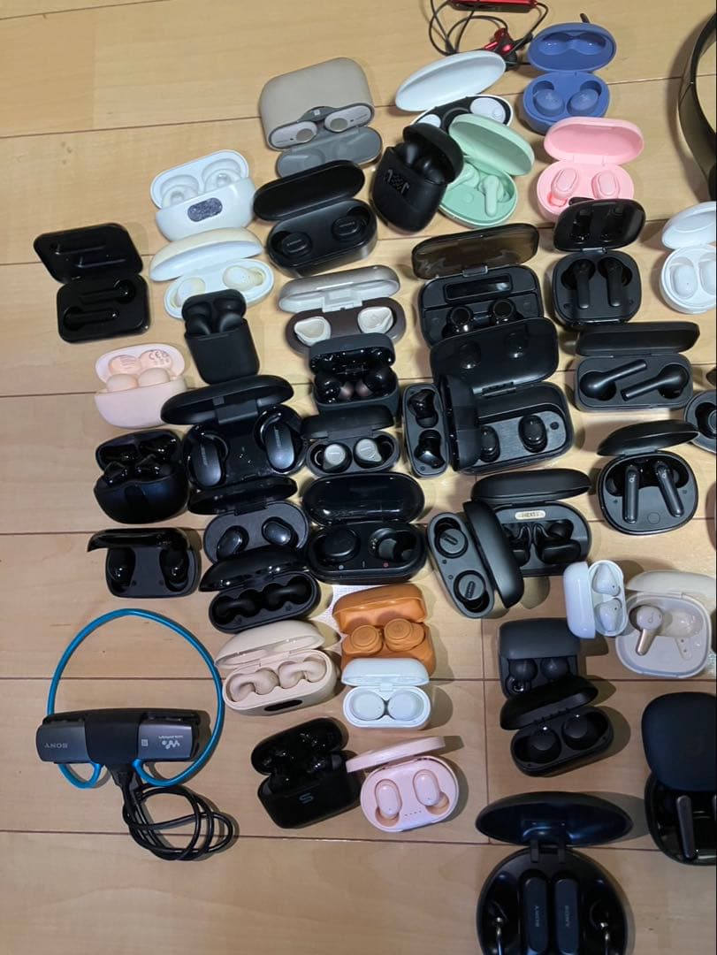 あ*い様 【ジャンク】ワイヤレスイヤホン　ヘッドホンまとめ売り