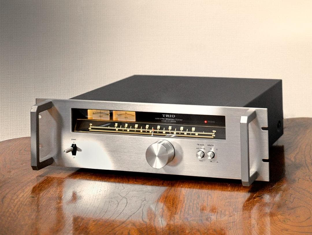 【来る4月計画の福岡分移転の処分価格】TRIO KT-5100G チューナー ♪