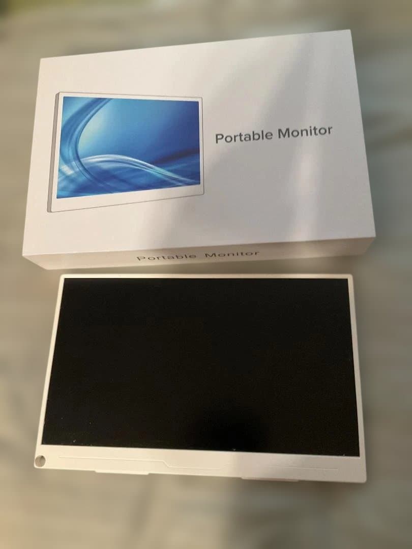 モバイルディスプレイ 15.6インチ　UPERFECT ホワイト