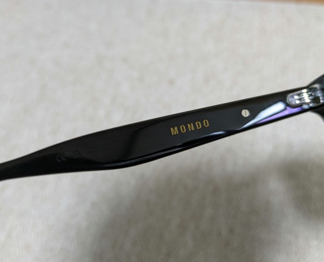 GENTLE MONSTER　mondo